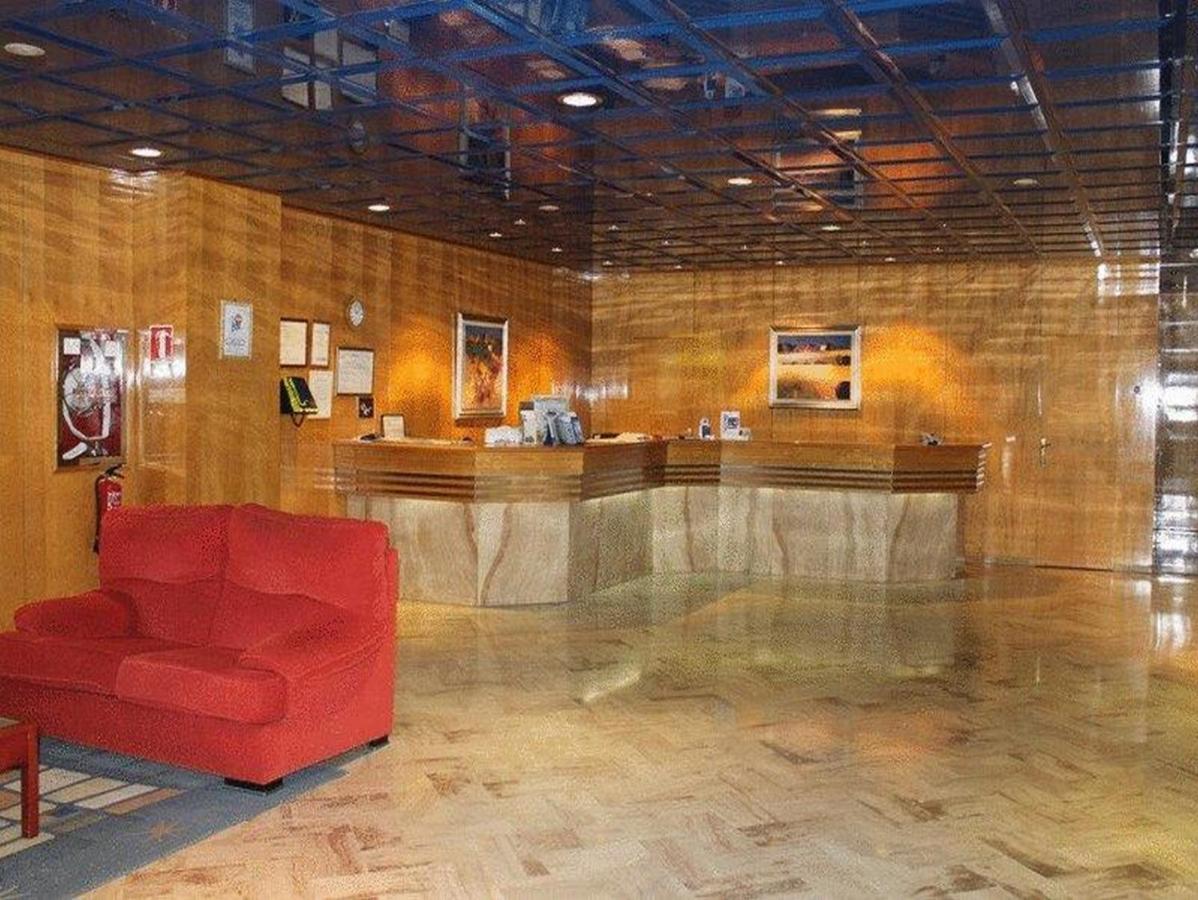 Hotel Ebora By Vivere Stays Talavera de la Reina Bagian luar foto